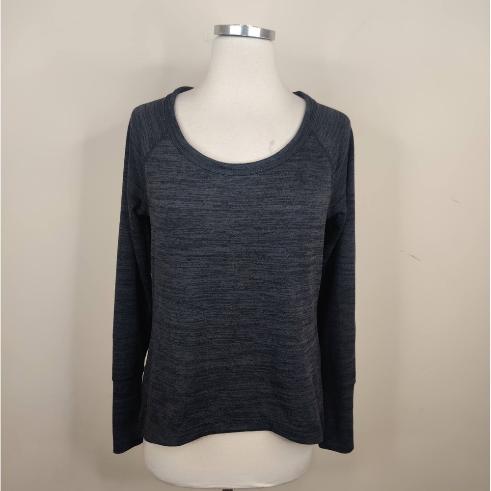 Athleta‎ Long Sleeve Hi Low Top